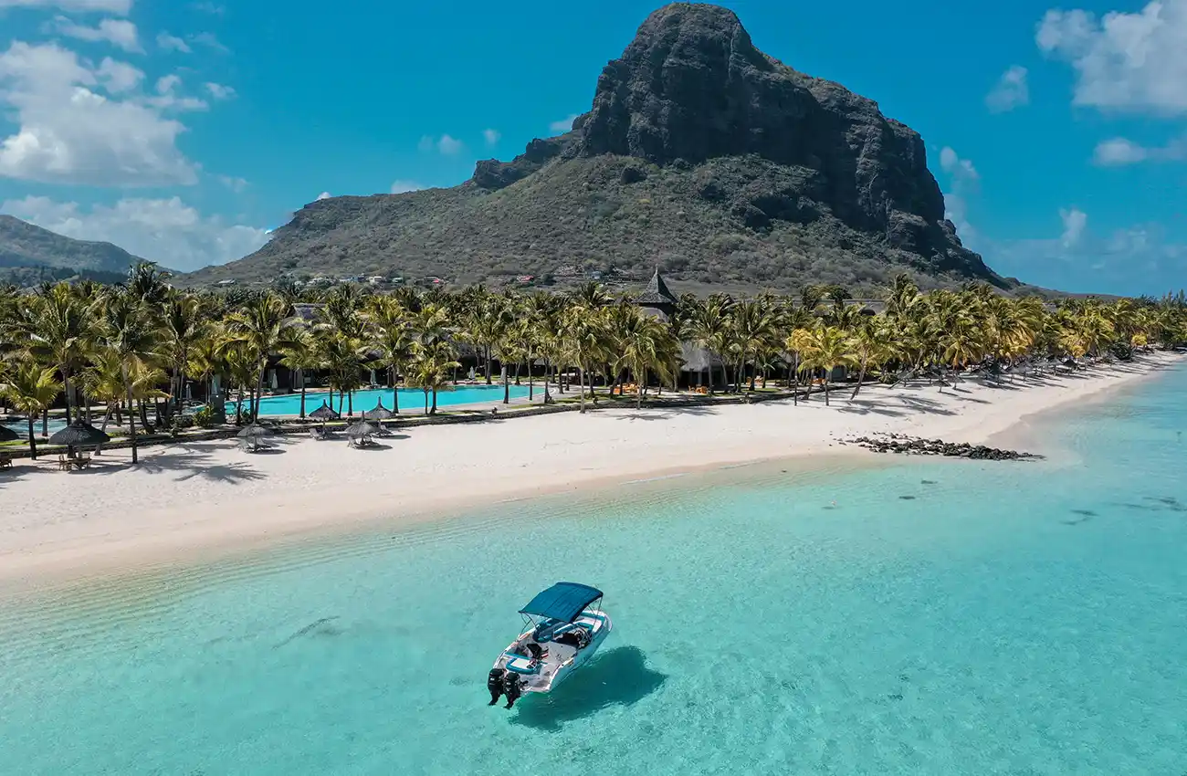 Explore-Mauritius-luxury-Hotel-Resort-holidays