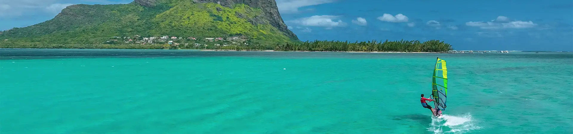 Explore-Mauritius-Hotel-Resorts-Holiday-About-us